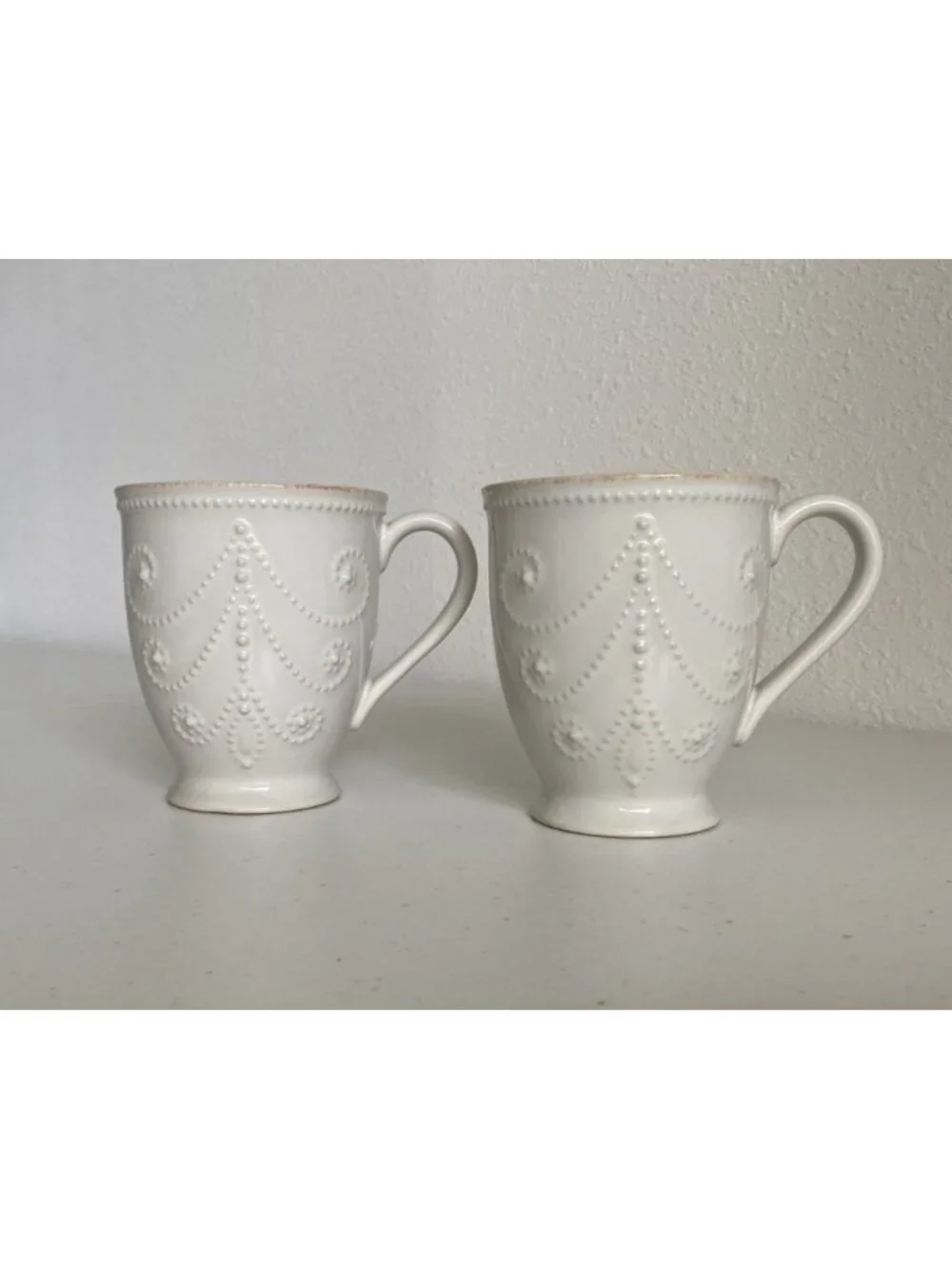 Set Of 2 Lenox French Perle Bead White Ivory 12 oz Mugs Coffee Teacups